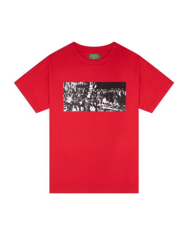 Black Entertainment Tee Red